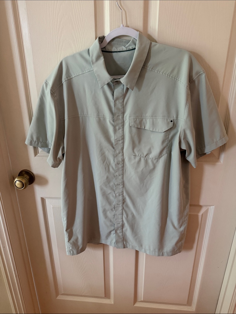 Arc'teryx Short-Sleeve Snap-Down in Sage Sz XL/Flawed. Box52